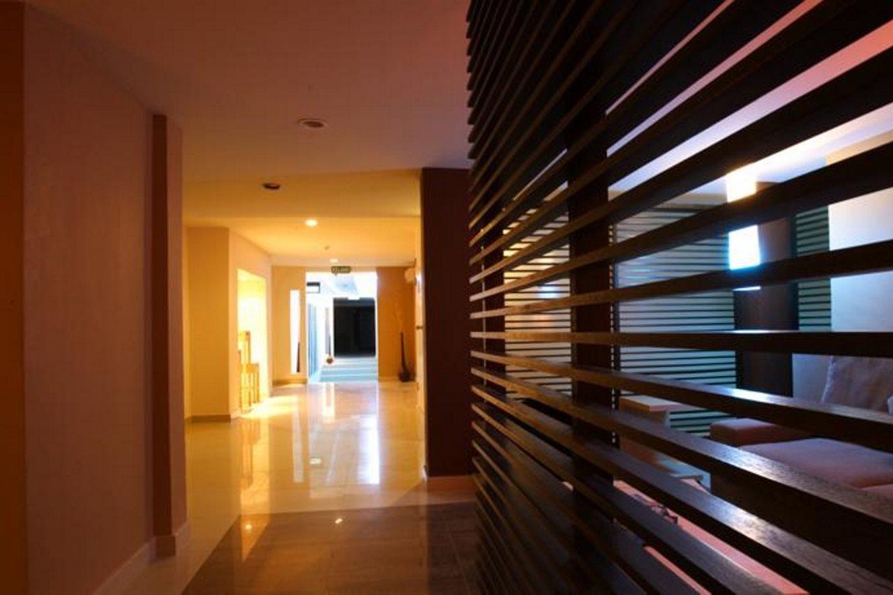 Legallery Suites Hotel Bandar Seri Begawan Buitenkant foto