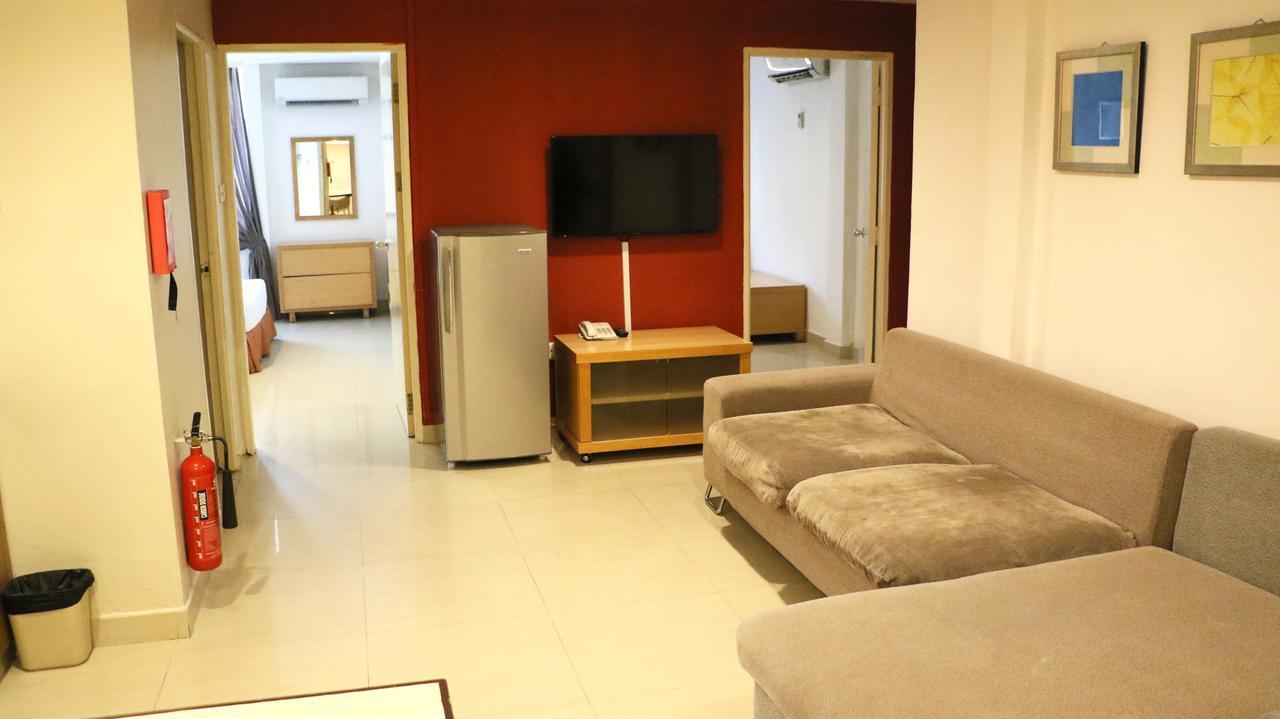 Legallery Suites Hotel Bandar Seri Begawan Buitenkant foto