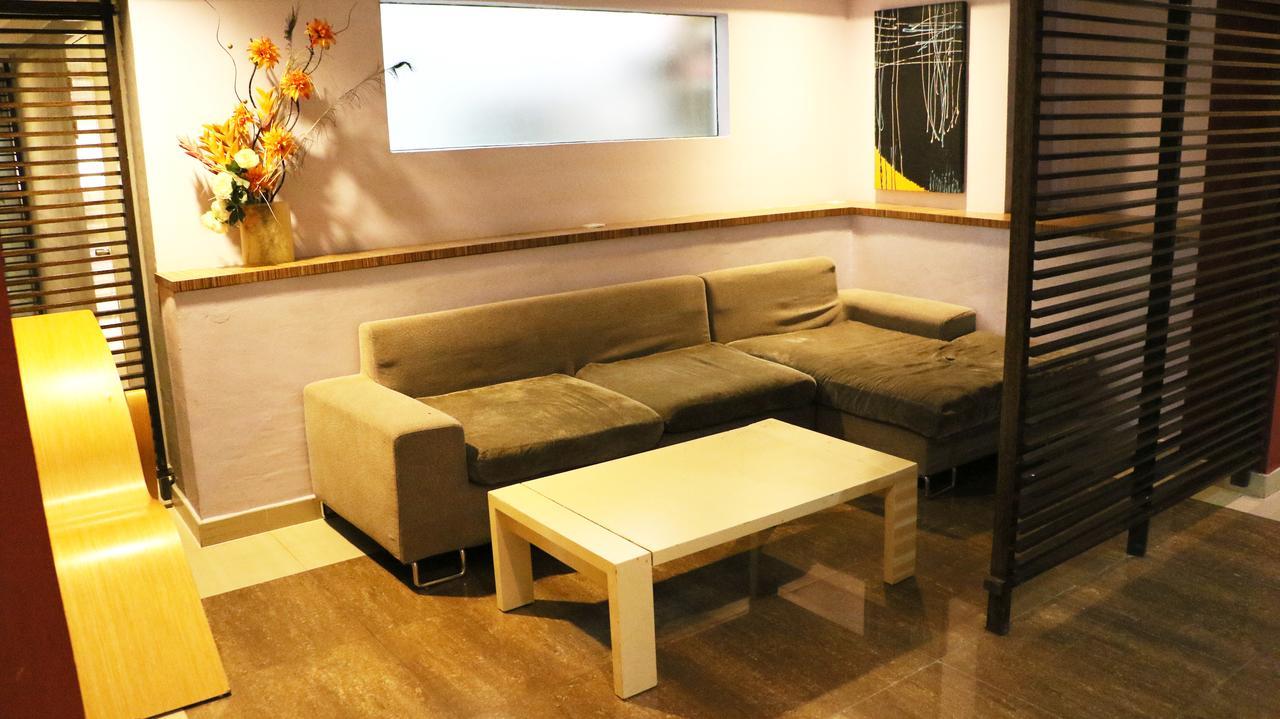 Legallery Suites Hotel Bandar Seri Begawan Buitenkant foto