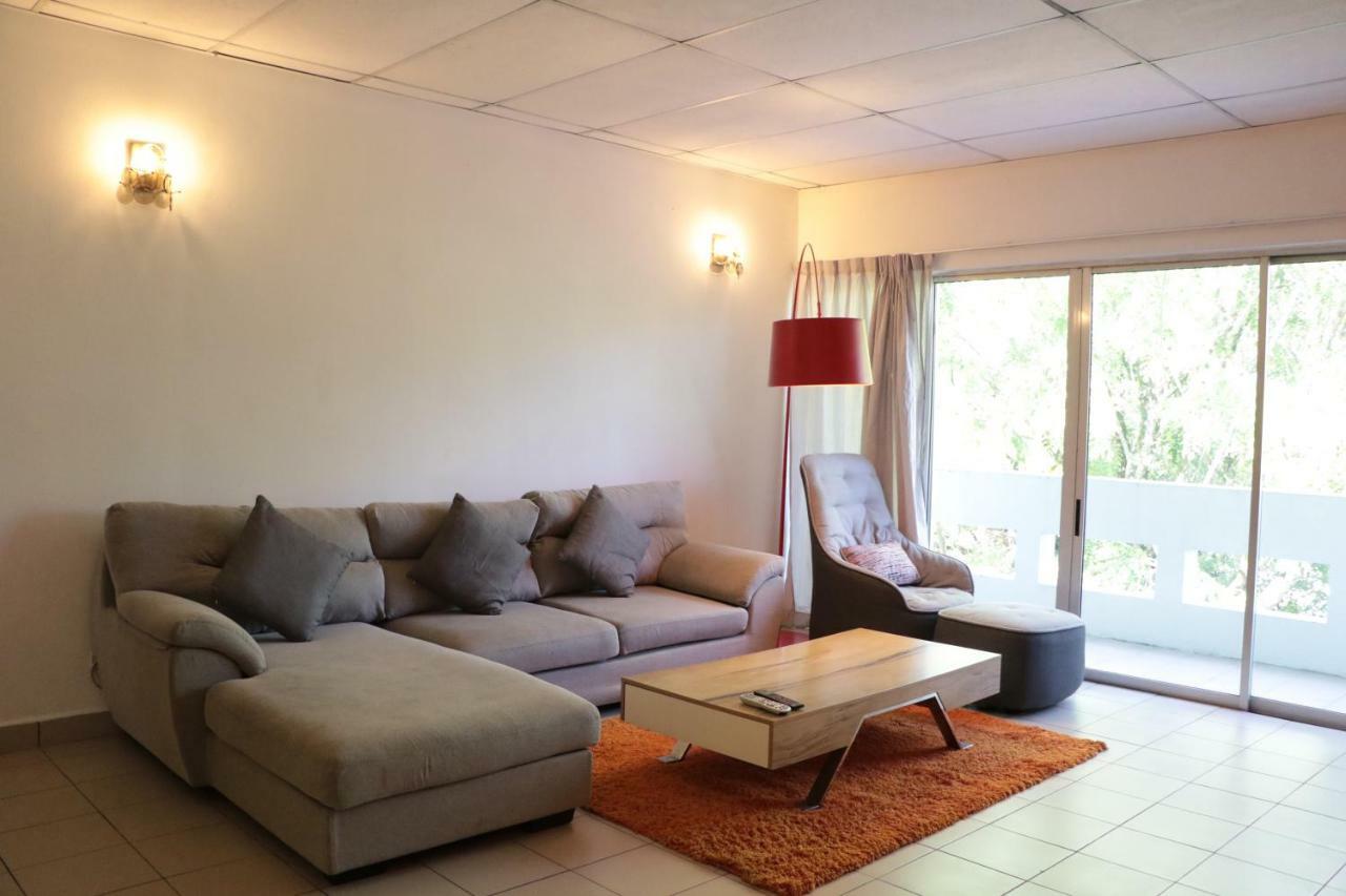 Legallery Suites Hotel Bandar Seri Begawan Buitenkant foto