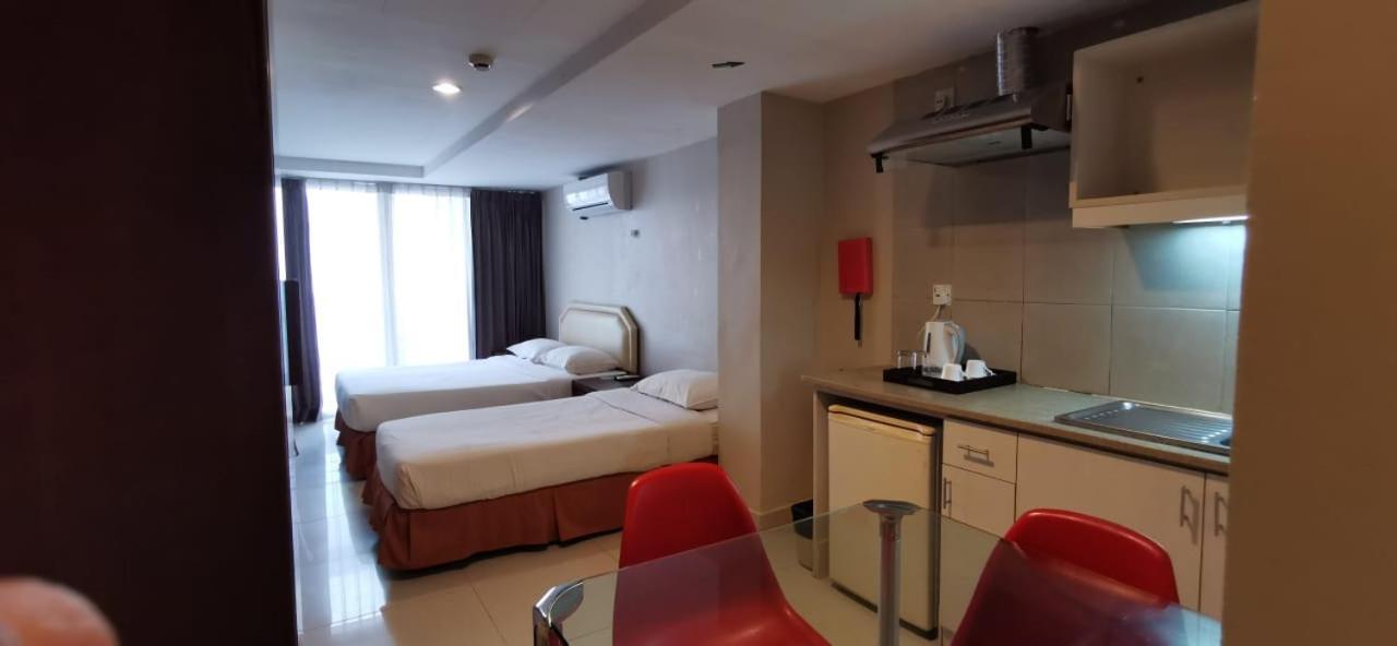 Legallery Suites Hotel Bandar Seri Begawan Buitenkant foto