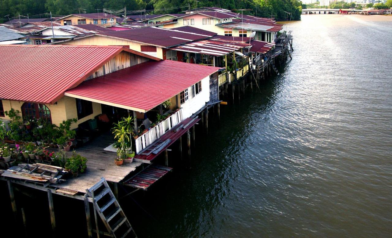 Legallery Suites Hotel Bandar Seri Begawan Buitenkant foto